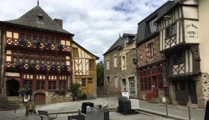 Perle Rare, Appartement Paisible Et Cosy Lamballe Luaran gambar